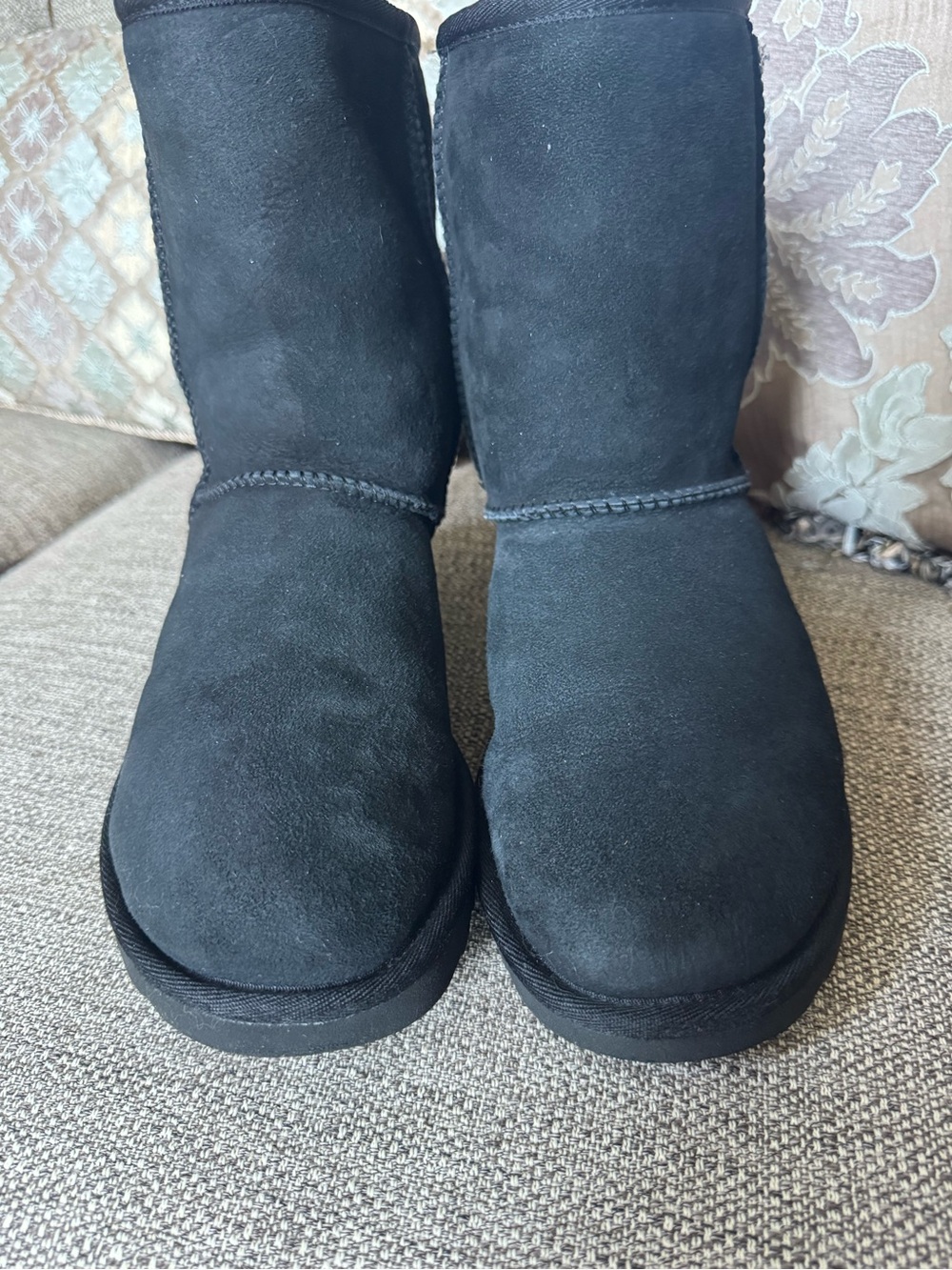 UGG Black Short Suede Winter Boots for Women